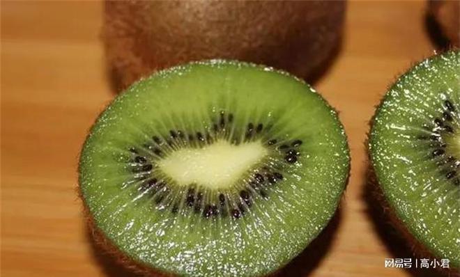 猕猴桃为什么叫kiwi! 猕猴桃Kiwifruit的来源竟然是鸟身上的毛!(图1)